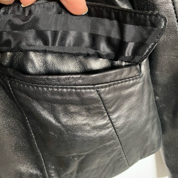 Danier Leather jacket size US P - Picture 5 of 6